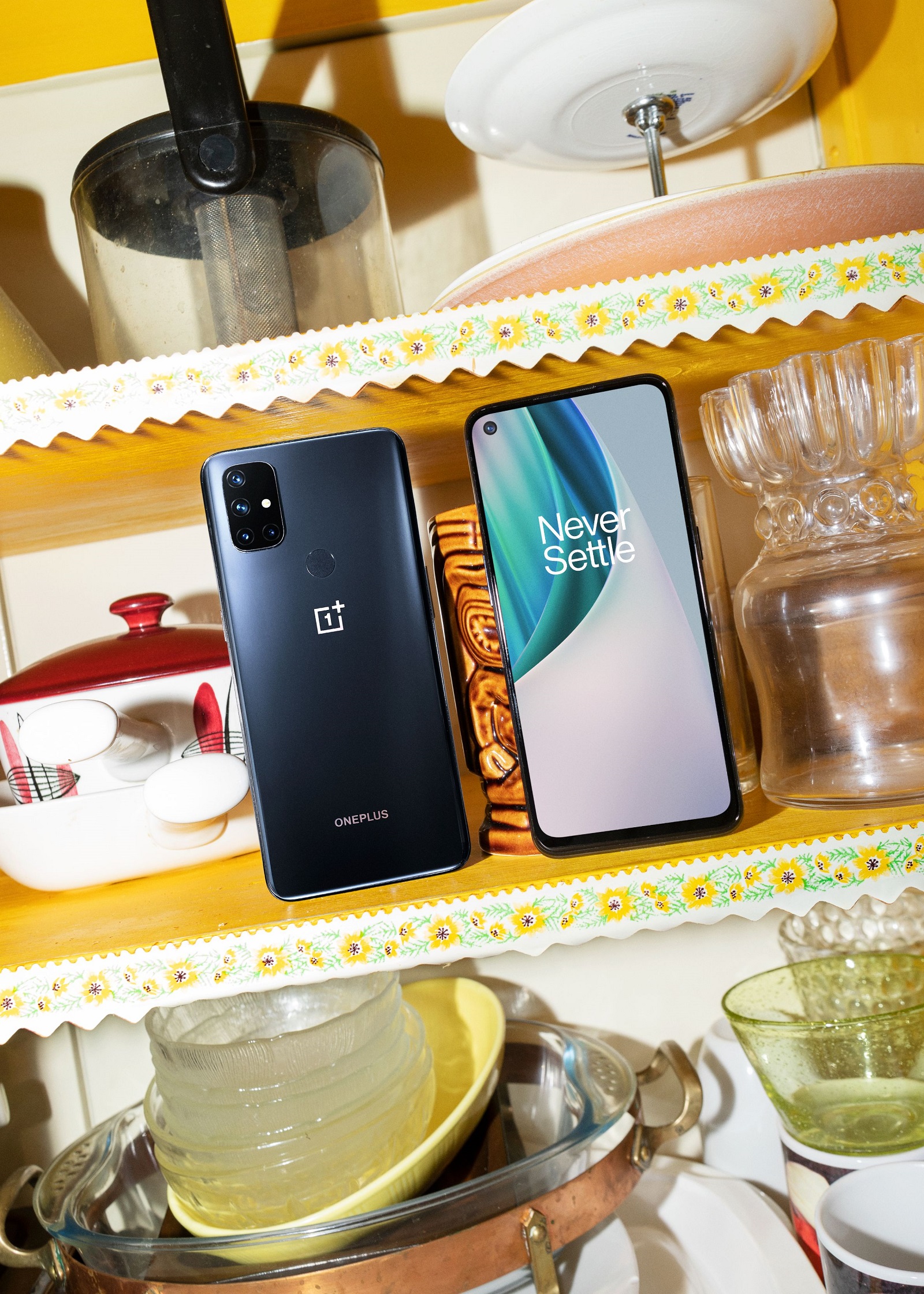 OnePlus ra mắt smartphone 5G rẻ nhất Việt Nam