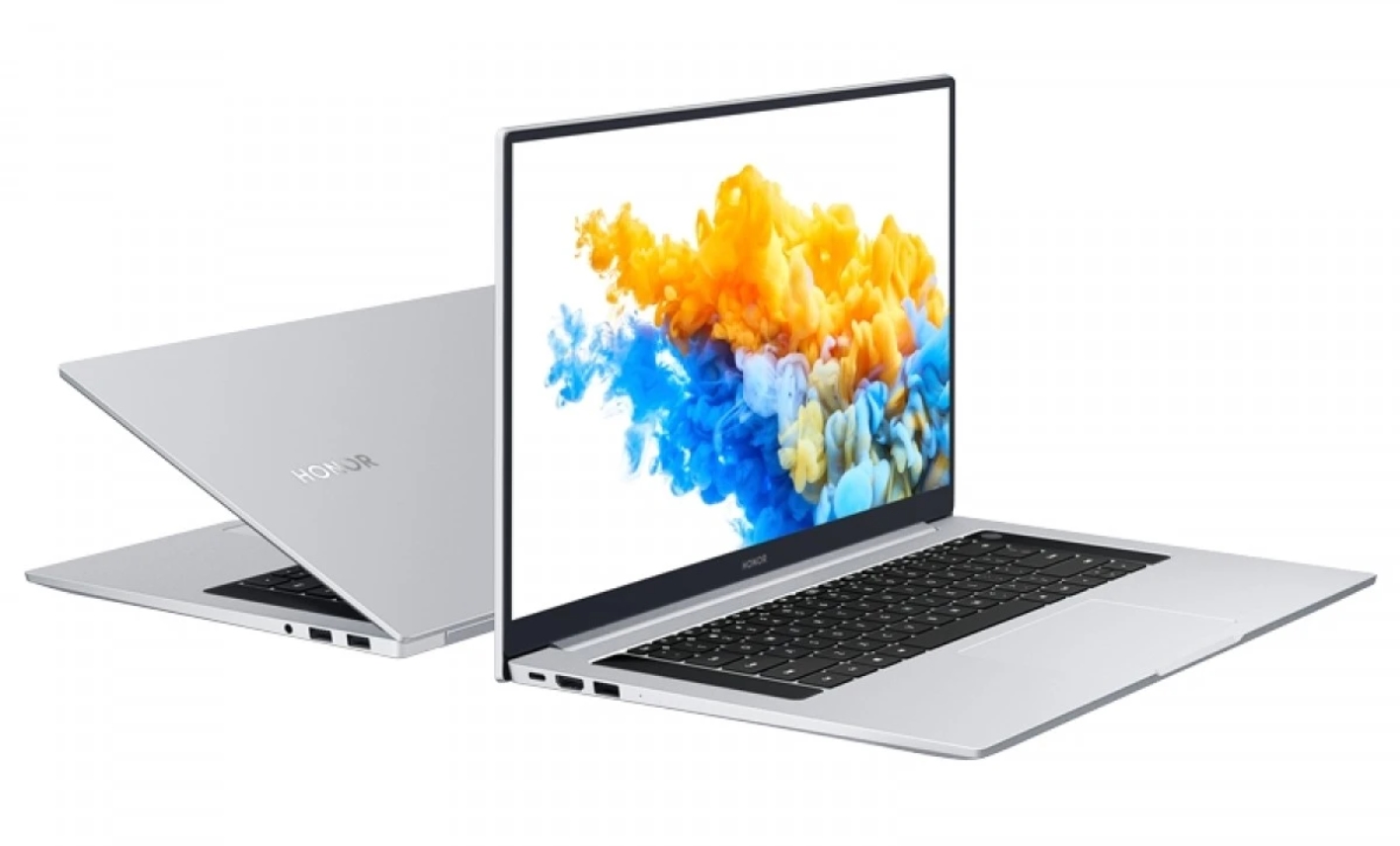 Honor giới thiệu dây đeo thông minh & MagicBook Pro mới