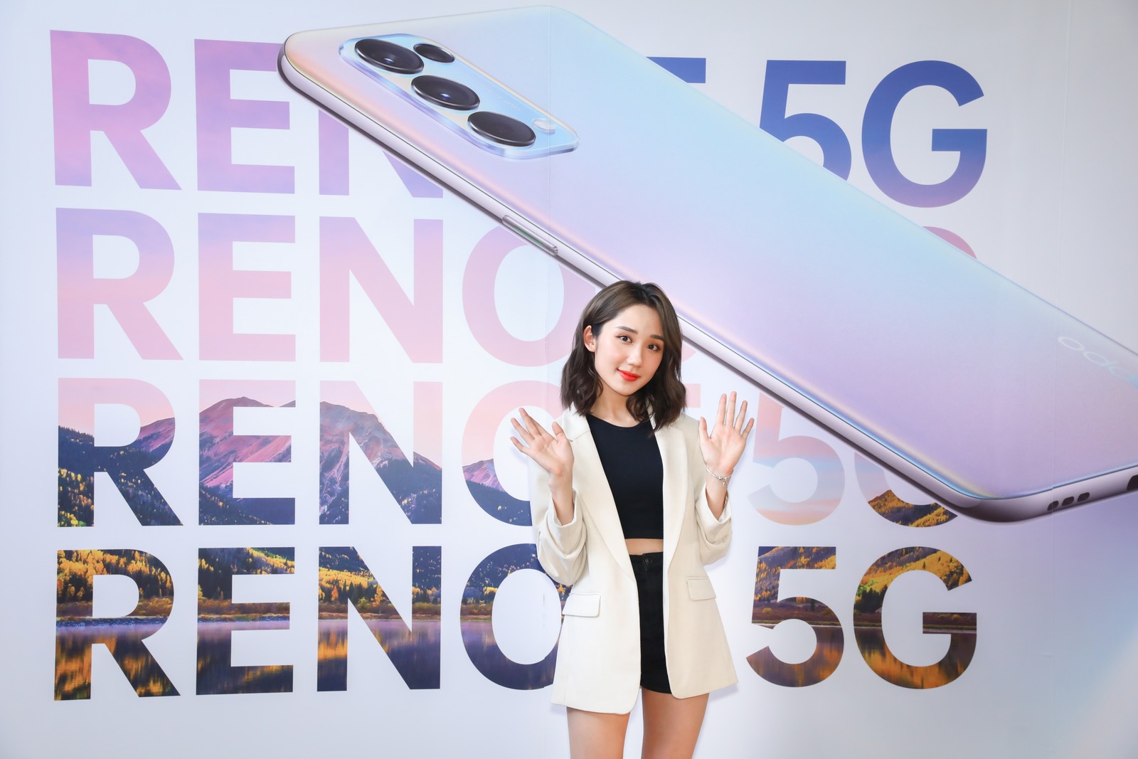 OPPO ra mắt Reno5 5G: Tiến thêm một bước vào kỷ nguyên công nghệ mới tại Việt Nam