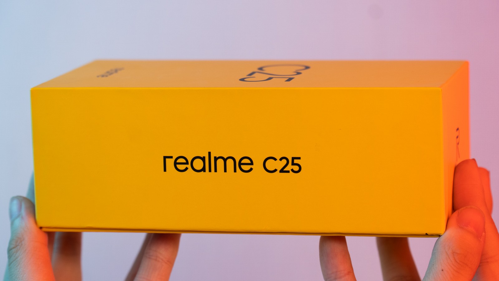 realme C25 chính thức ra mắt: Mang đến trải nghiệm không giới hạn chỉ với giá 4,69 triệu đồng