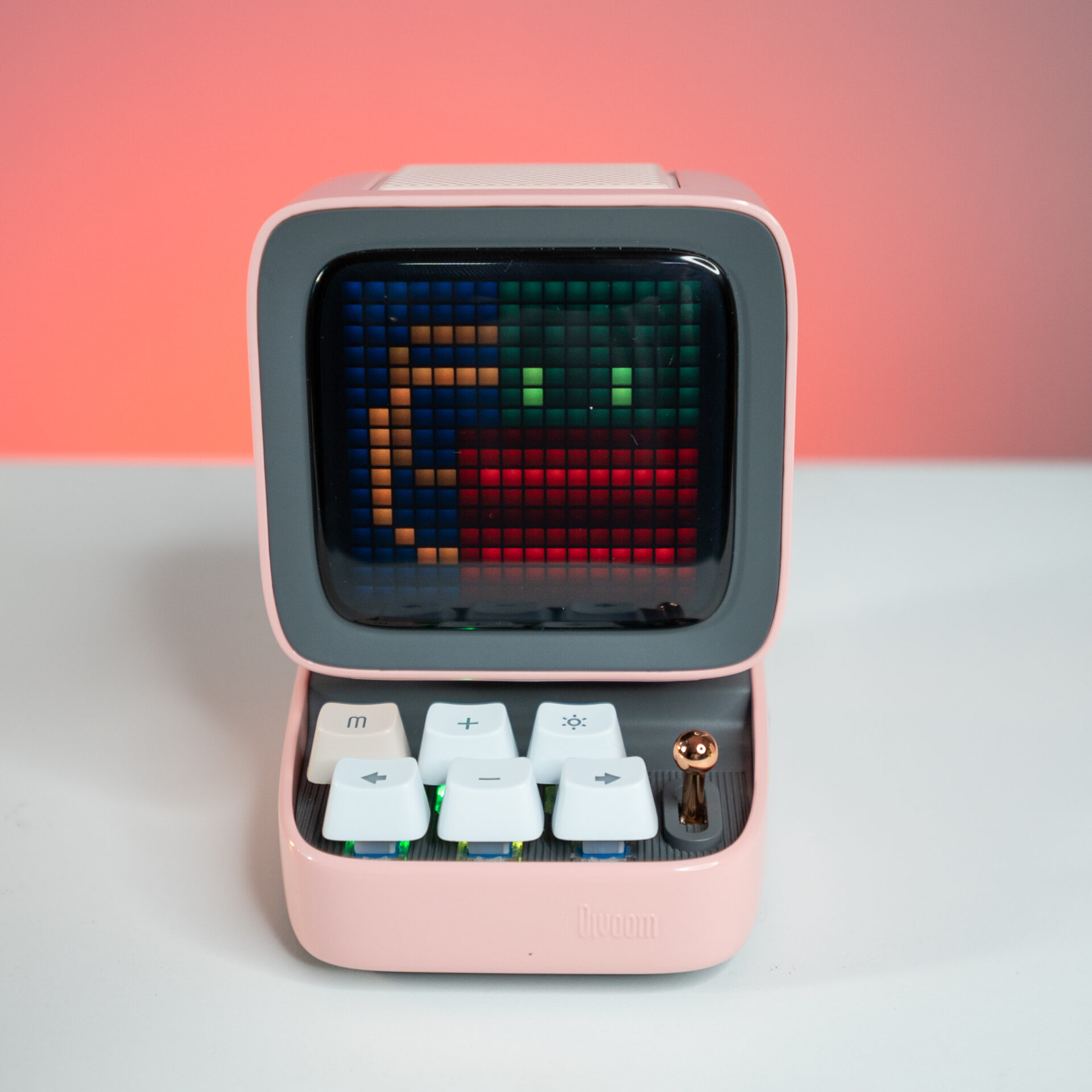 Bộ 3 phụ kiện công nghệ được GenZ săn đón trong thời gian "work from home"