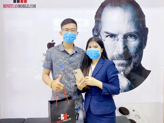 Mua sắm trực tuyến tăng mạnh trong mùa dịch