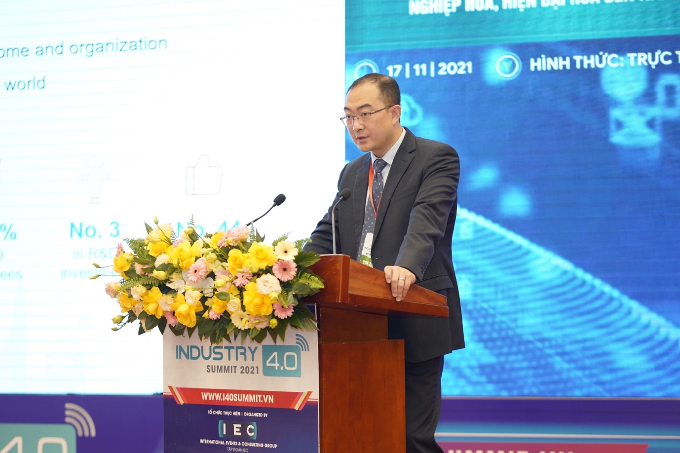 Huawei đề xuất và cam kết đồng hành cùng Việt Nam trong việc đào tạo nhân lực công nghệ thông tin