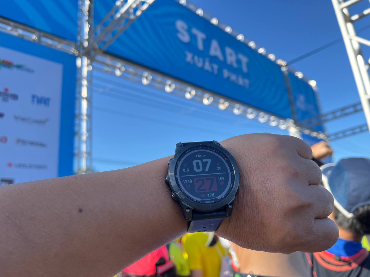 Trên tay Garmin Fenix 7X Sapphire Solar: Smartwatch thể thao hiện đại bậc nhất, cùng bạn chinh phục mọi cuộc đua