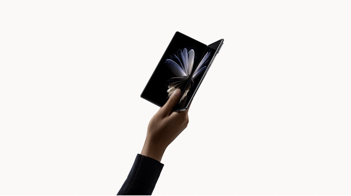 Xiaomi MIX Fold 2 ra mắt: Bước nhảy vọt công nghệ của smartphone gập
