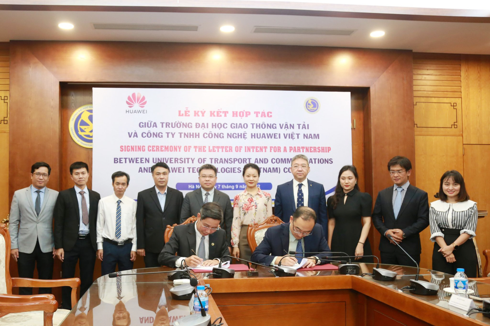 Huawei hợp tác cùng các trường ĐH để phát triển nhân lực ICT cho Việt Nam