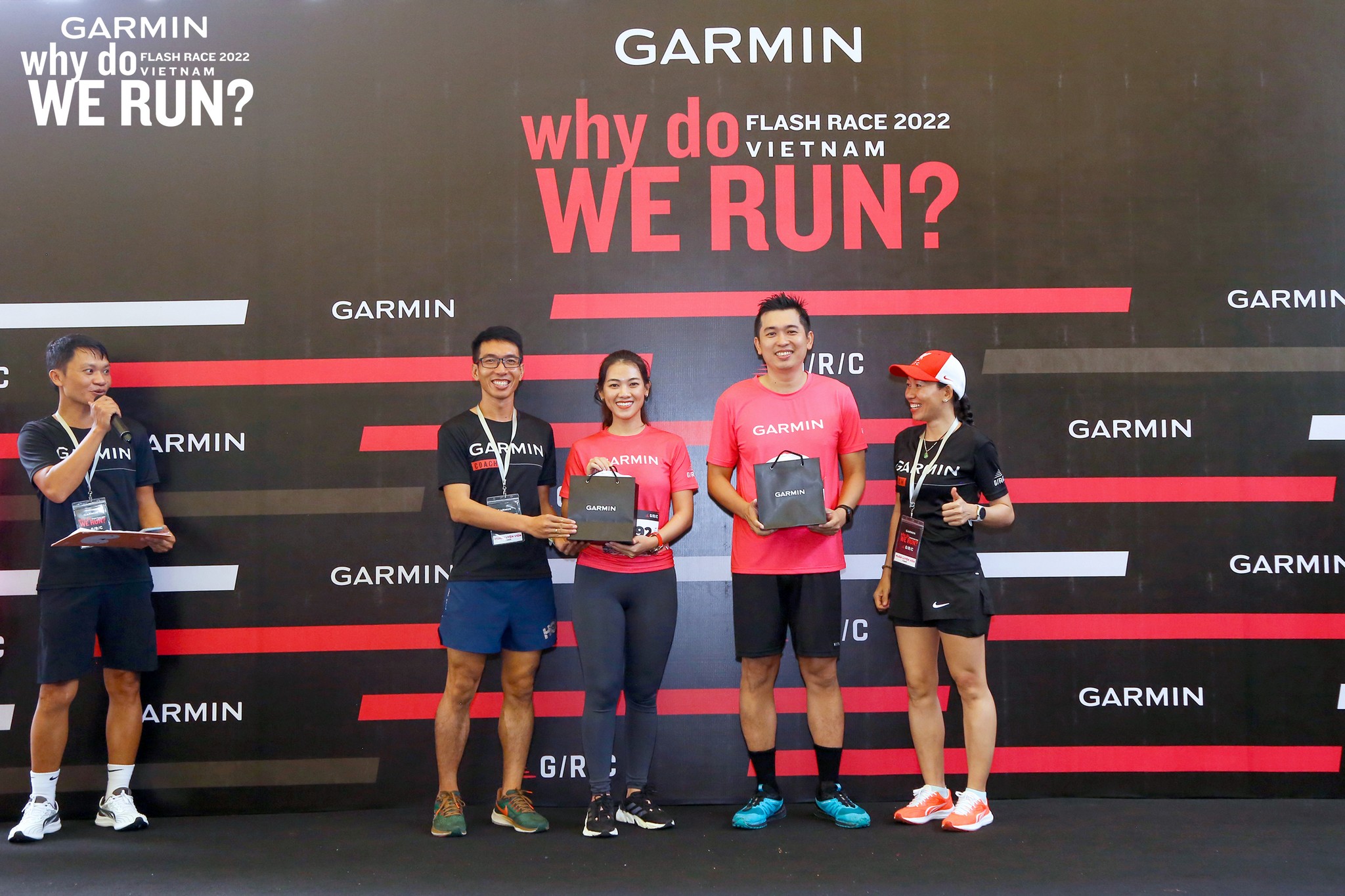 200 runners tham gia sự kiện chạy do Garmin Run Club khởi xướng