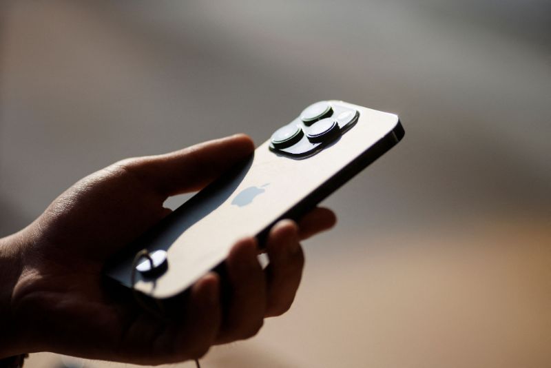 Apple thừa nhận lô hàng iPhone 14 bị ảnh hưởng bởi phong tỏa
