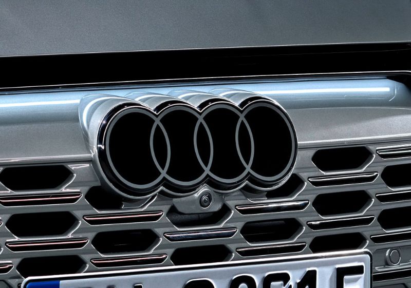 Audi thiết kế lại logo mang tính biểu tượng