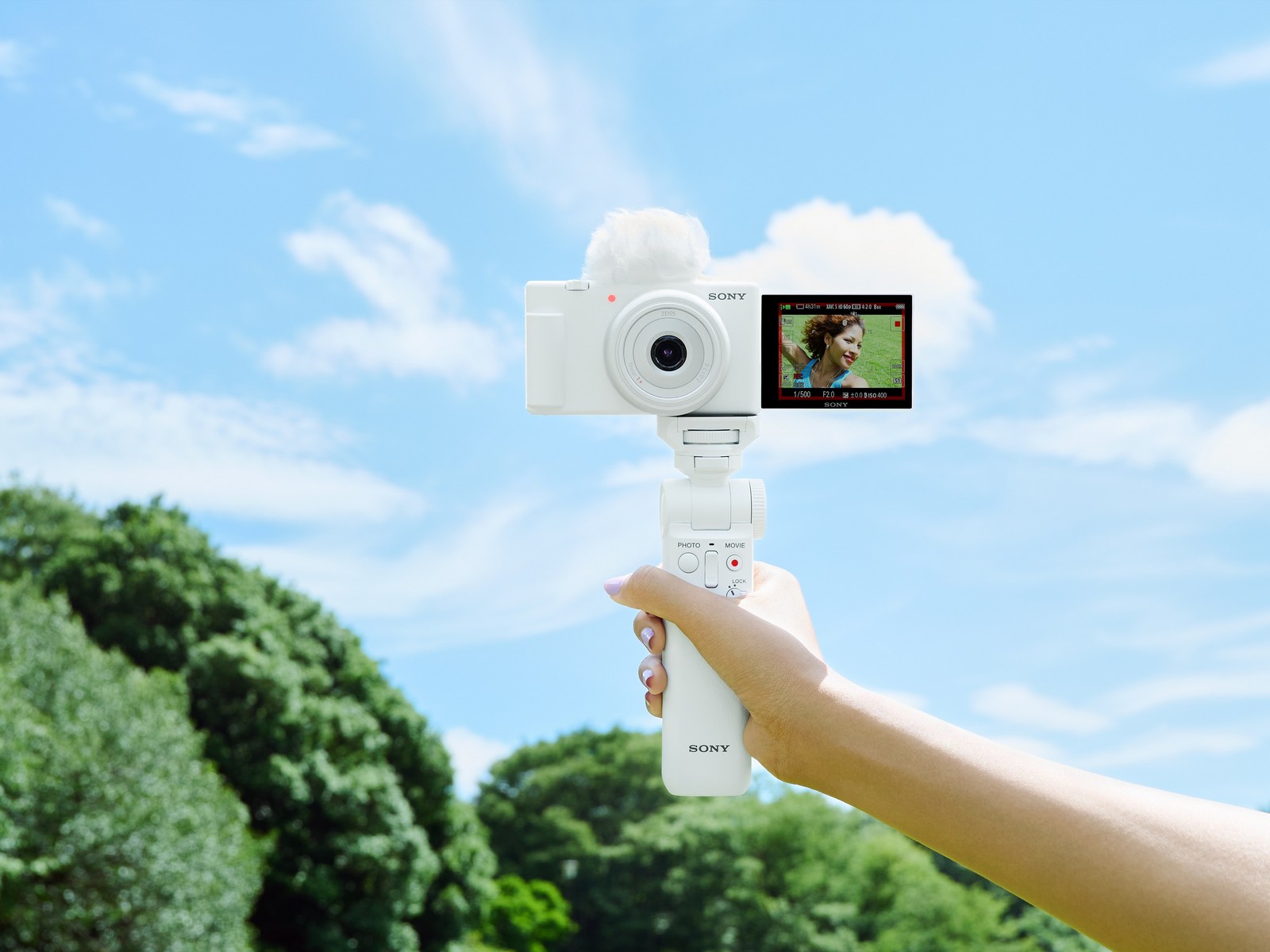 Sony ZV-1F: Máy quay Vlog thêm sức mạnh cho người sáng tạo nội dung