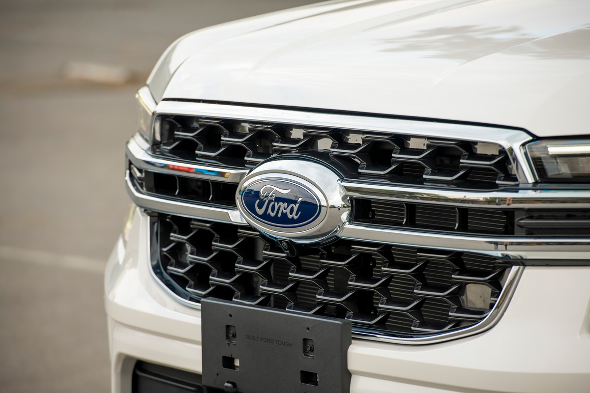 Phiên bản Titanium 4x2 của Ford Everest thế hệ mới chính thức được giới thiệu