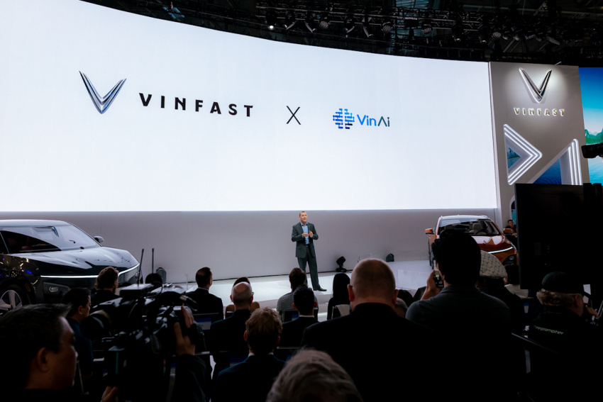 VinAI ra mắt công nghệ lái xe đột phá tại CES 2023
