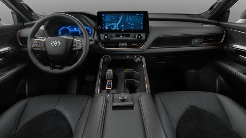 Toyota Grand Highlander 2024 hoàn toàn mới lộ diện