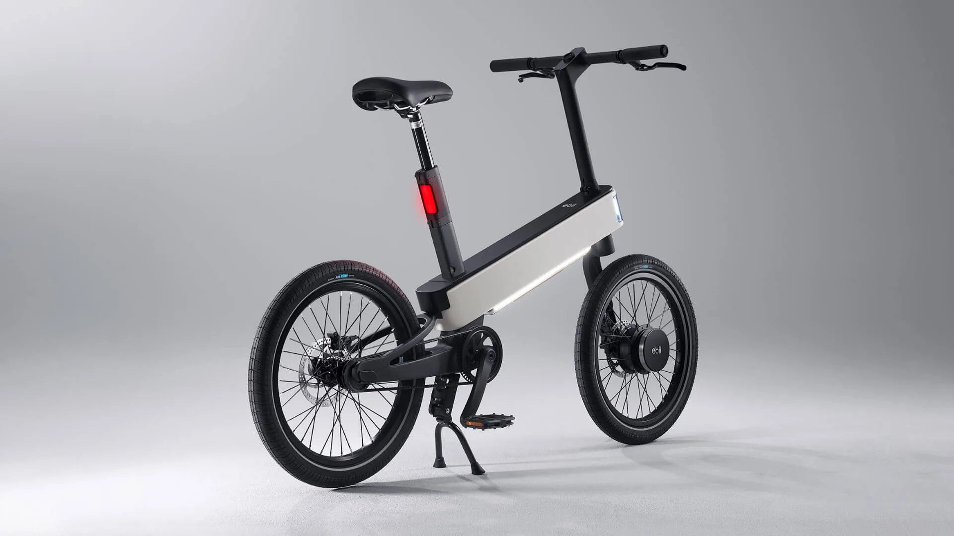 Acer công bố xe đạp điện ebii “điều khiển bằng AI”