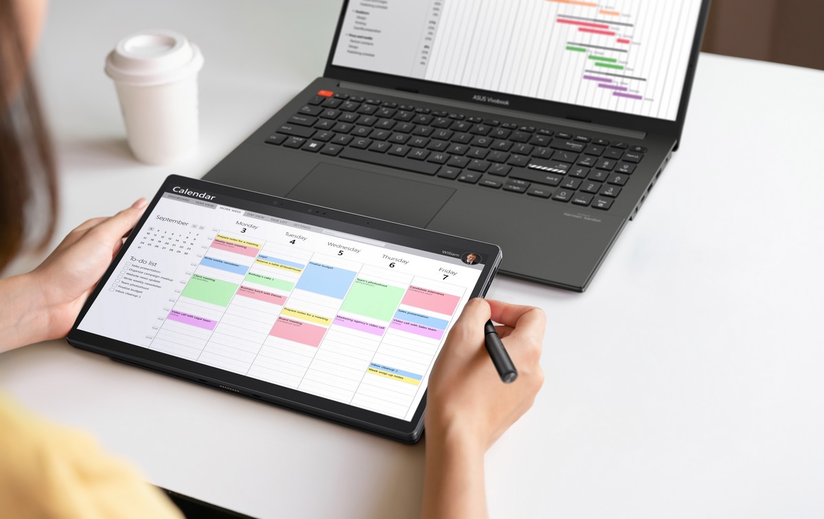 ASUS giới thiệu dòng VivoBook 13 Slate OLED