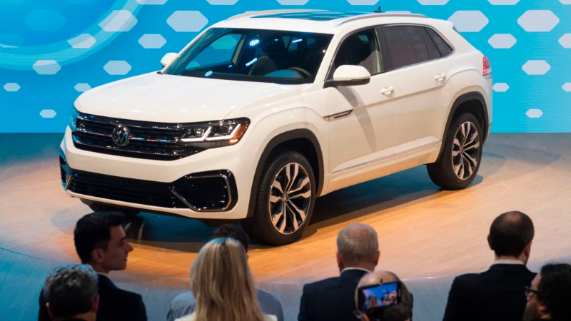 Volkswagen triệu hồi hơn 140.000 xe, kêu gọi không ngồi ghế phụ