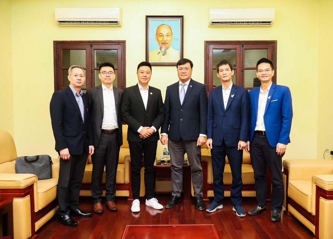 VIRESA và AESF ký thỏa thuận hợp tác về thể thao điện tử