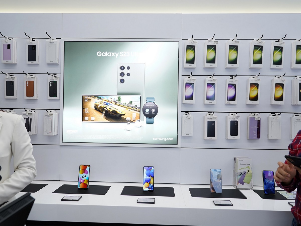 MT Smart giảm giá tới 50% cho flagship Samsung