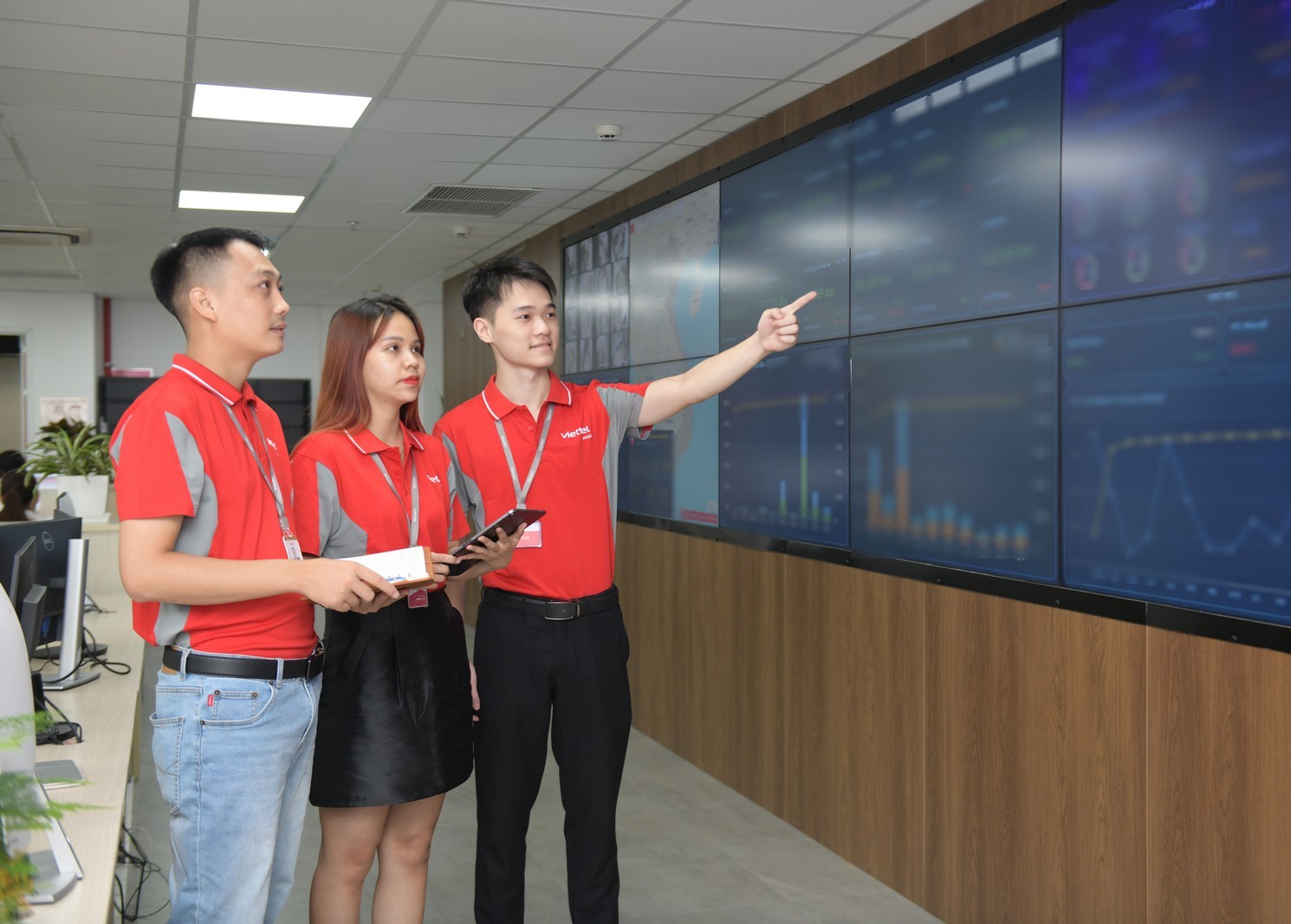 Viettel Post là đơn vị Logistics duy nhất tại Việt Nam đạt giải Vàng IT World Awards 2023 