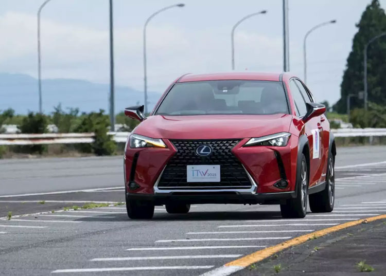 Có thật là xe Toyota sẽ nói chuyện với người dùng qua Arene OS?