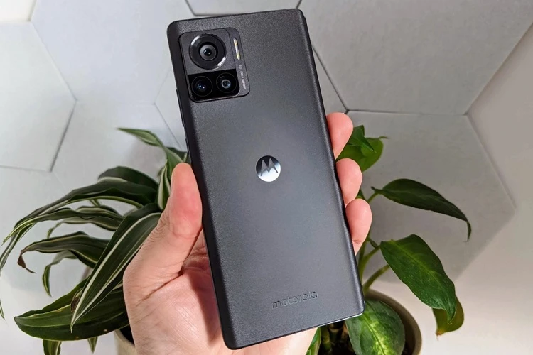 Camera smartphone nào có nhiều "chấm" nhất?