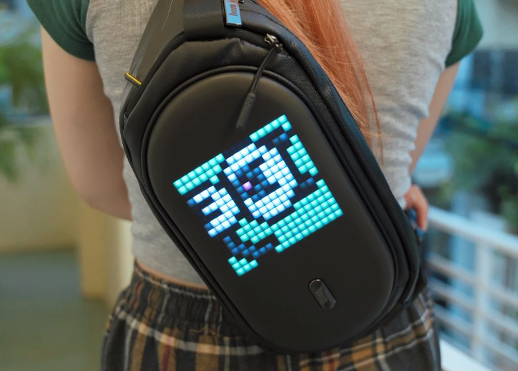 Divoom Pixoo Slingbag-C