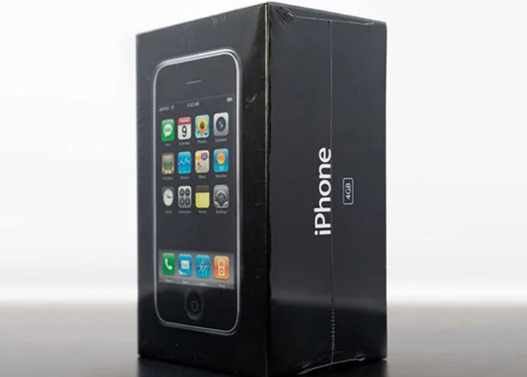Chiếc iPhone 4GB nguyên bản siêu hiếm có giá hơn 2 tỉ đồng