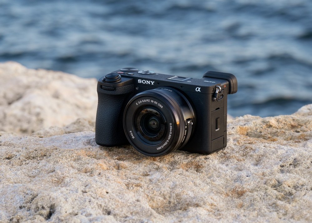 Sony α6700 - Máy ảnh không gương lật APS-C thế hệ mới ra mắt