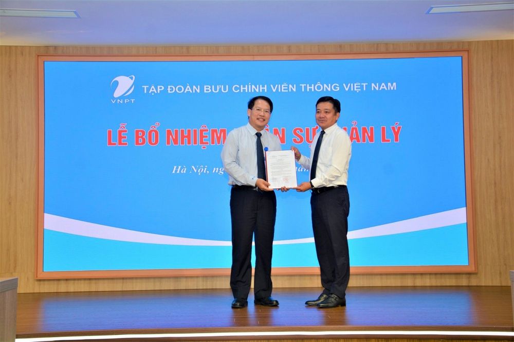 Bổ nhiệm ông Nguyễn Văn Tấn làm Tổng giám đốc VNPT VinaPhone