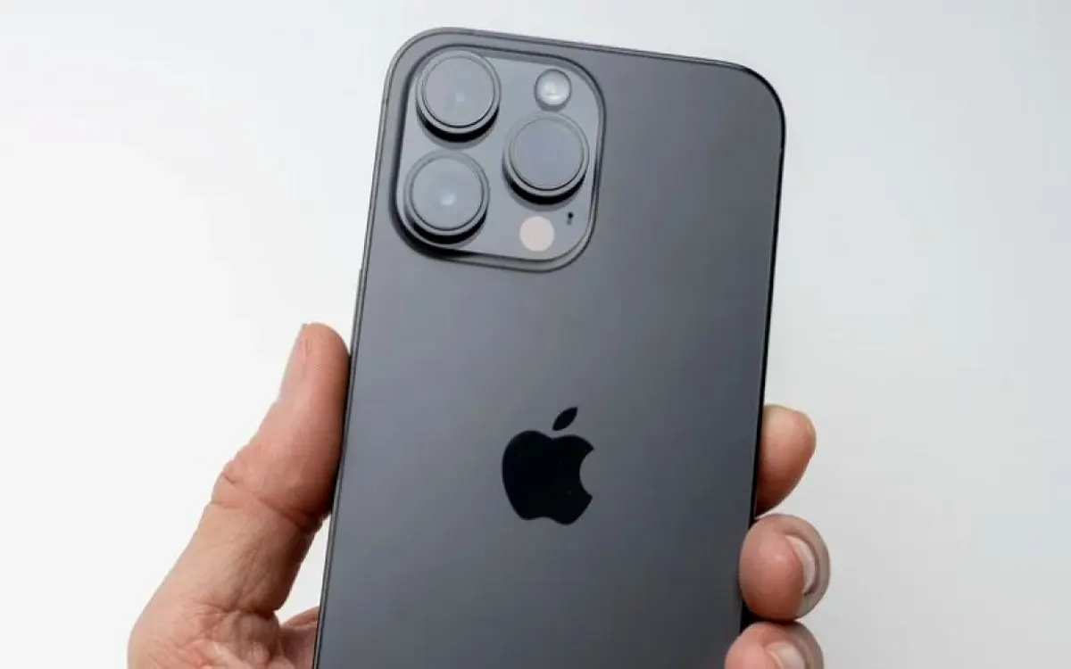 Hé lộ 2 lý do khiến iPhone 15 Pro tăng giá bán