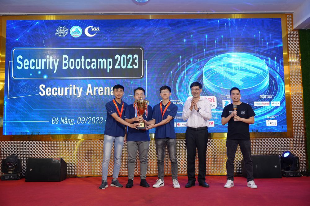 Security Bootcamp 2023: VNPT lần thứ 3 liên tiếp lên ngôi vô địch