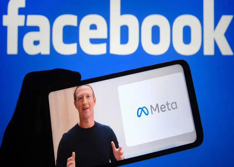Facebook bắt chước X thu phí người dùng