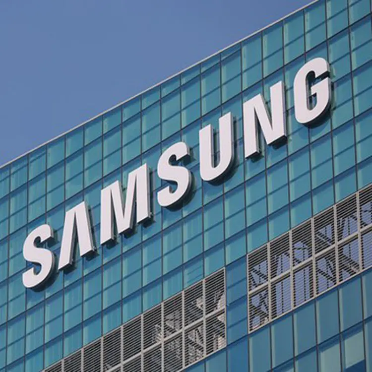 Samsung ra mắt điện thoại camera khủng 432MP