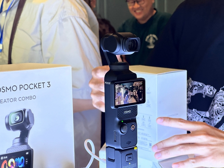 DJI Osmo Pocket 3: Tích hợp gimbal thu nhỏ và máy ảnh hiệu suất cao