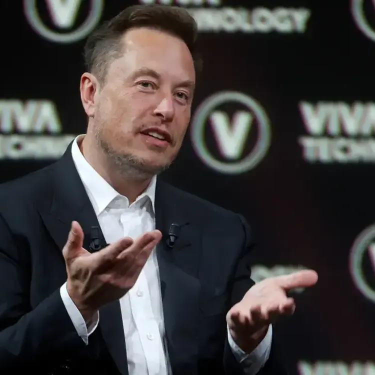 Elon Musk cho biết lý do sa thải CEO OpenAI