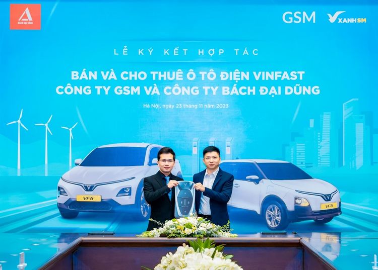 GSM đồng hành phát triển thương hiệu taxi điện tại Hà Tĩnh