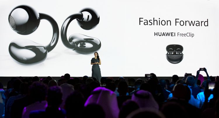 Huawei ra mắt tai nghe mới tại Dubai