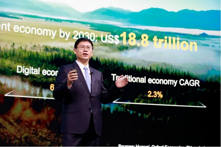Huawei nâng tầm trí thông minh, đón đầu kỷ nguyên 5.5G