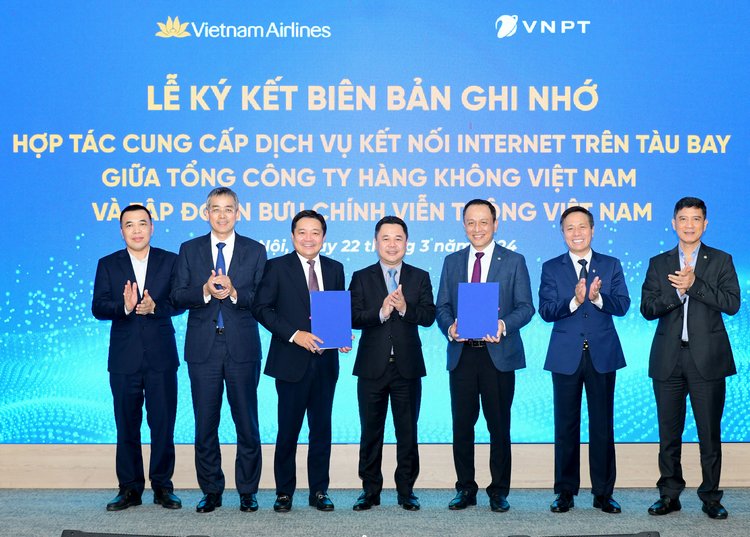 VNPT cung cấp Internet trên tàu bay Vietnam Airlines