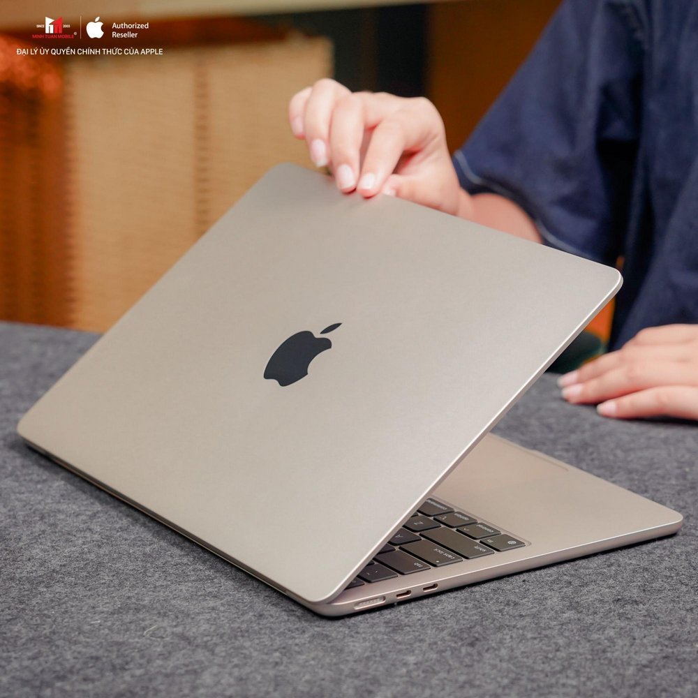 MacBook Air M3 bất ngờ giảm giá mạnh