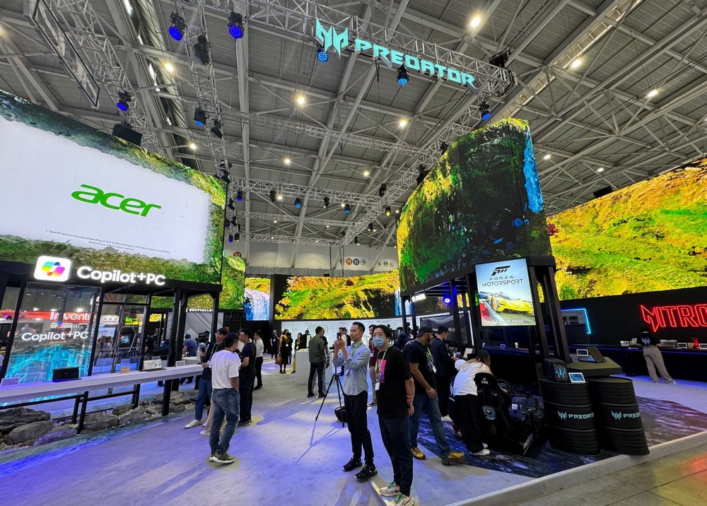 Computex 2024: Gian hàng Acer “hút khách” bởi hàng loạt sản phẩm đột phá