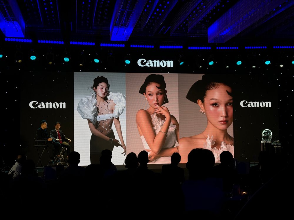 Canon giới thiệu bộ đôi máy ảnh mới EOS R1 và EOS R5 Mark II