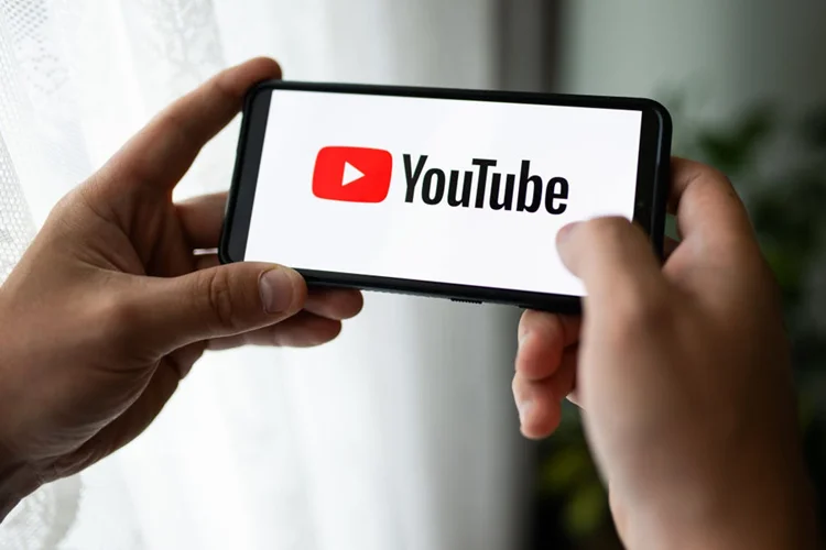 YouTube sẽ "xóa sổ" video AI nếu người dùng yêu cầu