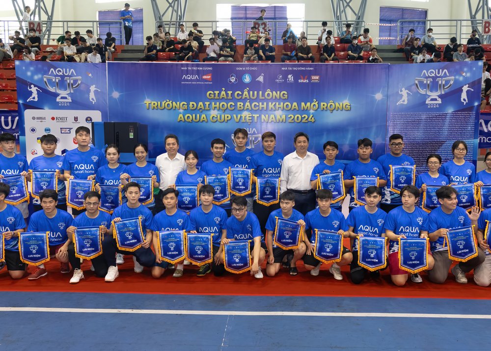 Khai mạc giải cầu lông ĐH Bách Khoa AQUA CUP Việt Nam 2024