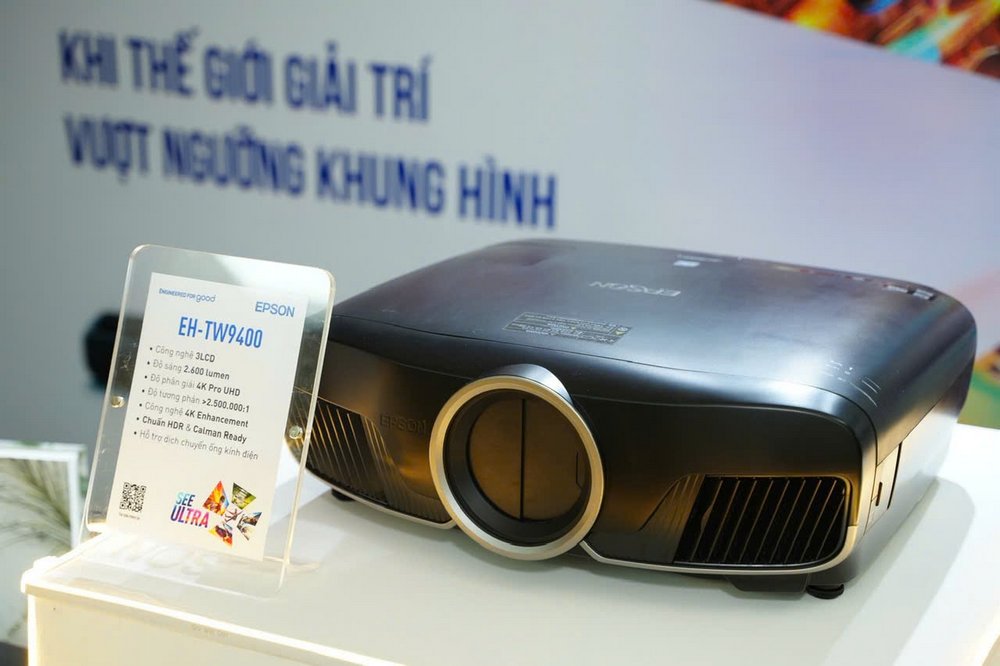 Epson cùng dàn máy chiếu khủng tham gia P.H.E Show 2024