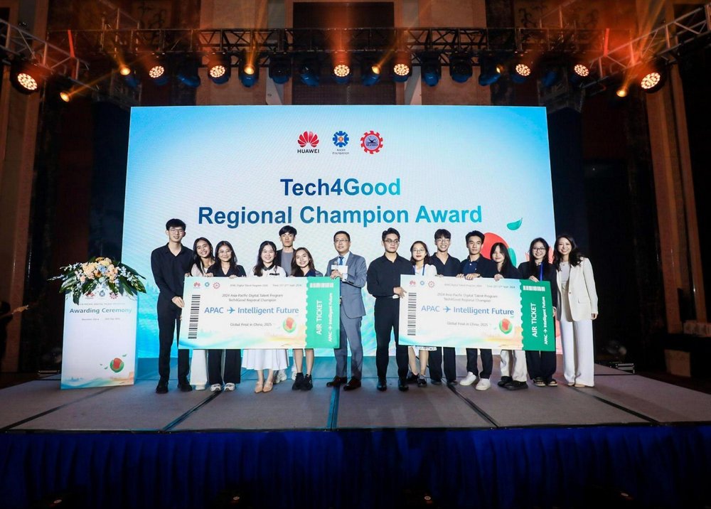 Sinh viên Việt Nam giành giải Nhất cuộc thi Tech4Good