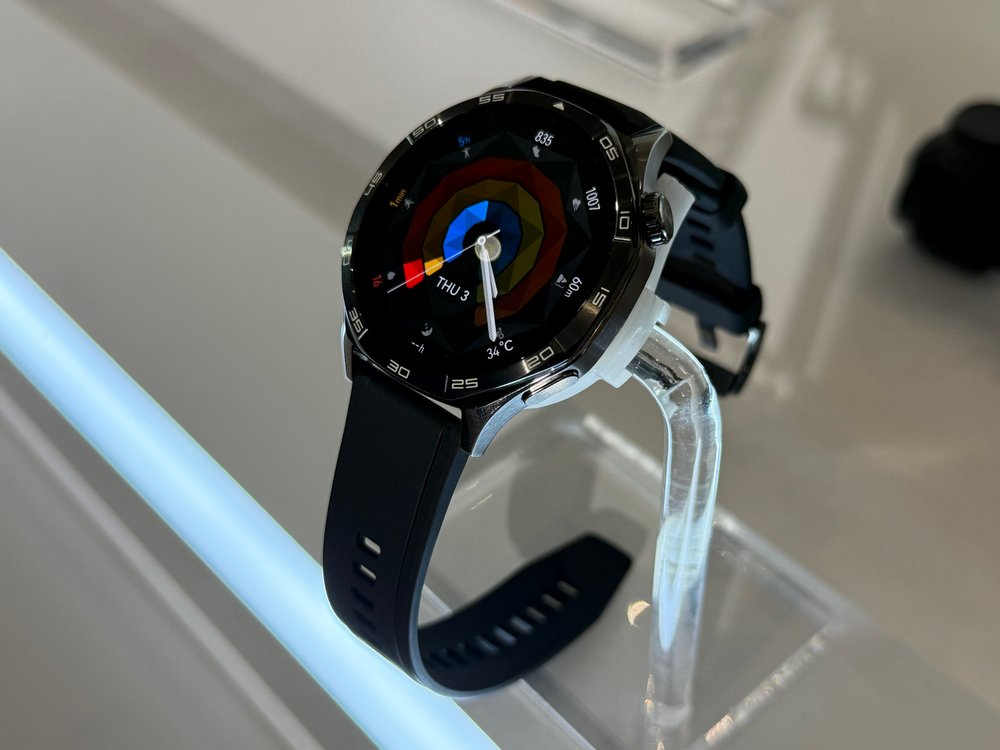 Huawei ra mắt WATCH GT 5 Series và loạt sản phẩm ấn tượng