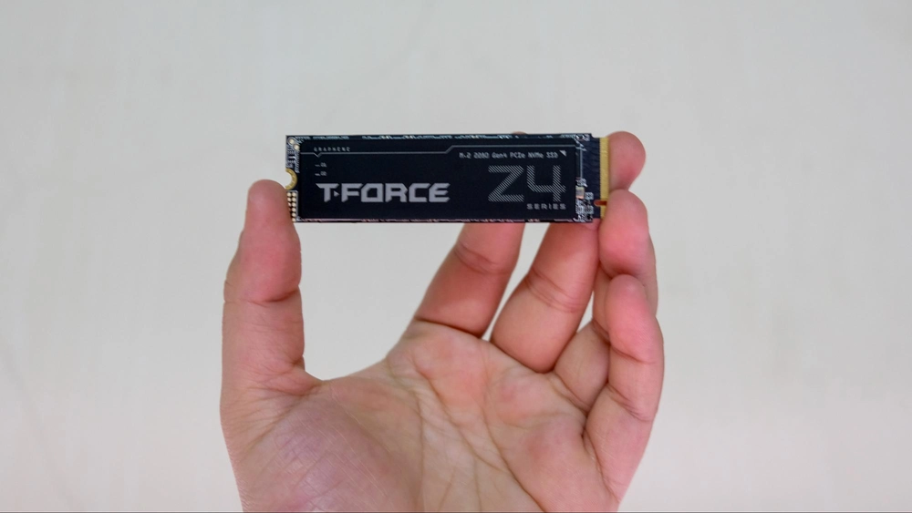 T-FORCE Z44A7Q M.2 PCIe SSD 1TB - Hiệu năng mạnh mẽ trong tầm giá