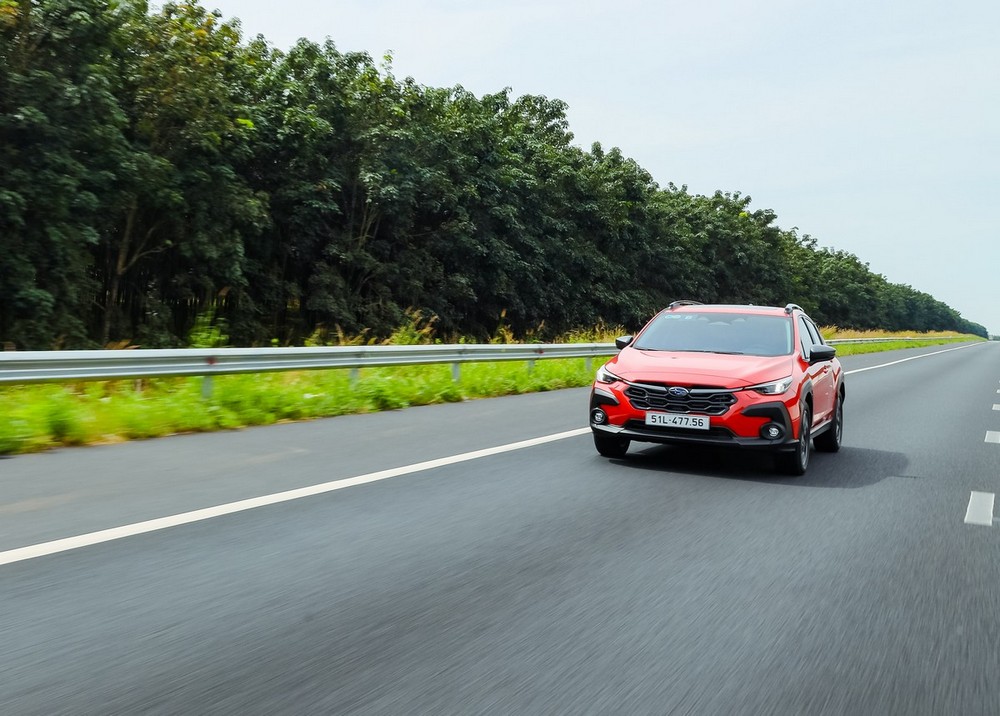 Subaru Crosstrek Hoàn Toàn Mới là "ô tô của năm 2024"