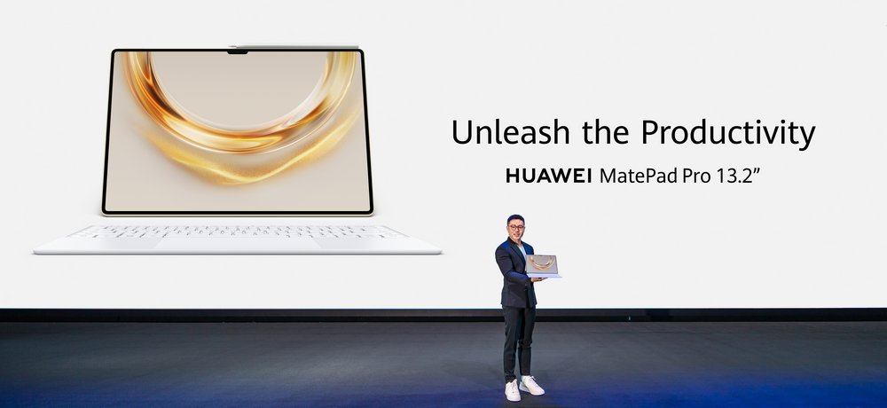 Huawei ra mắt smartphone gập ba và loạt sản phẩm đột phá